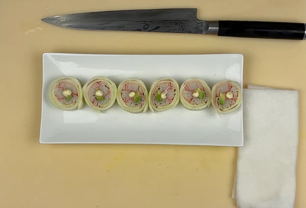 Cover Image for How to make house cucumber roll